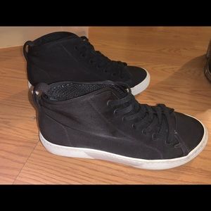 James Perse Carbon Nylon Mid-top Black size 8